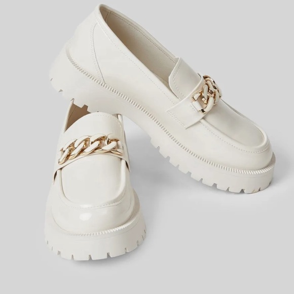 Latterier-  chain strap platform loafers in cream white color - Picture 5 of 8